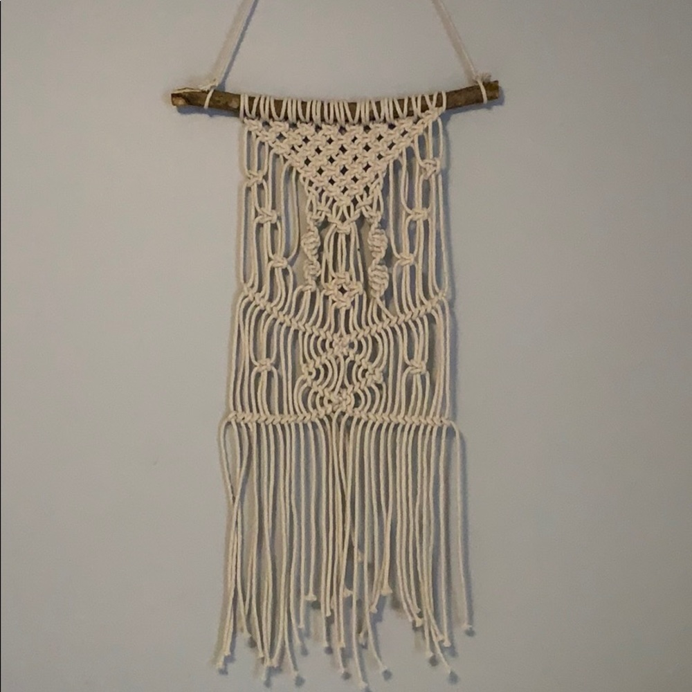 Macrame wall hang